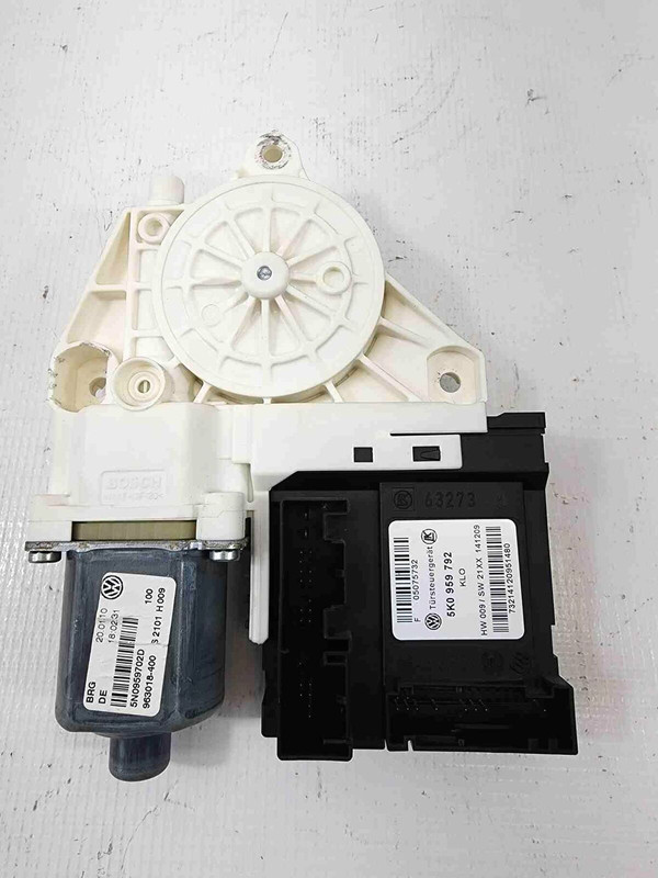 2010 VW Tiguan Front RH Passenger Side Power Window Motor 5N0959702D