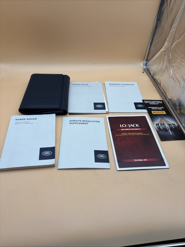 2013 Land Rover Range Rover owners manual Supplement With Case Included