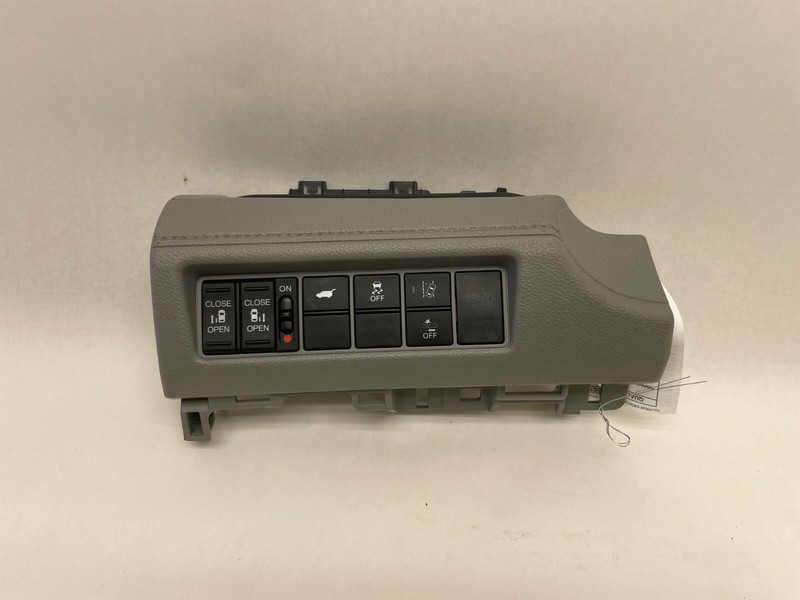 2018 2019 HONDA ODYSSEY SLIDING DOOR SWITCH BUTTONS W TRIM PANEL DASH