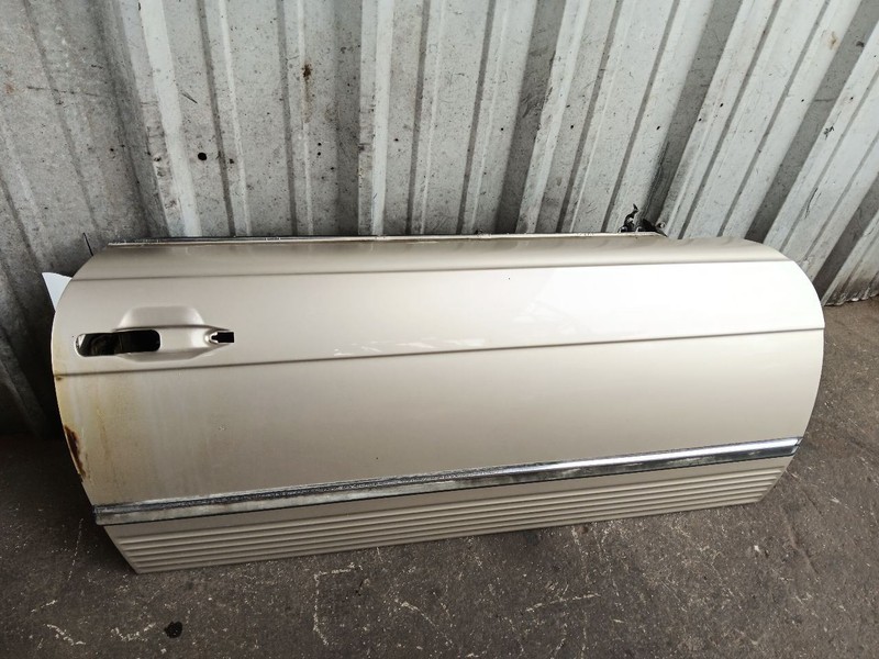 1986-1989 Mercedes R107 560SL Right Door Shell Front Needs Repaint OEM