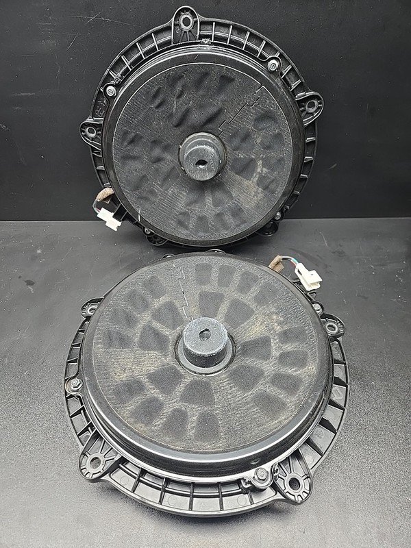 2009-2015 INFINITI G37 Q60 COUPE CONVERTIBLE DOOR SPEAKER FRONT LEFT & RIGHT OEM
