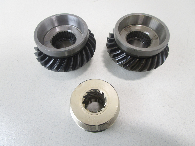 3856996 3855783 Volvo Penta SX & OMC Cobra SX Upper Unit Gear Set & Clutch Cone