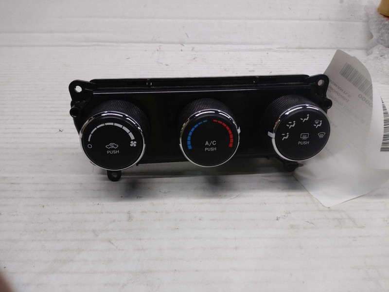 2016 Jeep Patriot A/C Selector Switch OEM 55111278AC White - 103K Miles