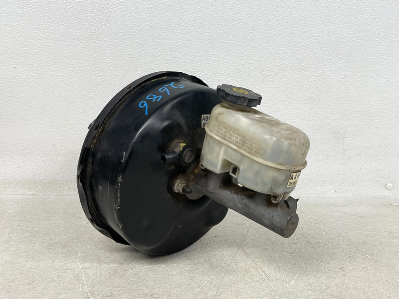 ⭐03-06 CHEVROLET SSR POWER BRAKE BOOSTER MASTER CYLINDER RESERVOIR OEM LOT2686