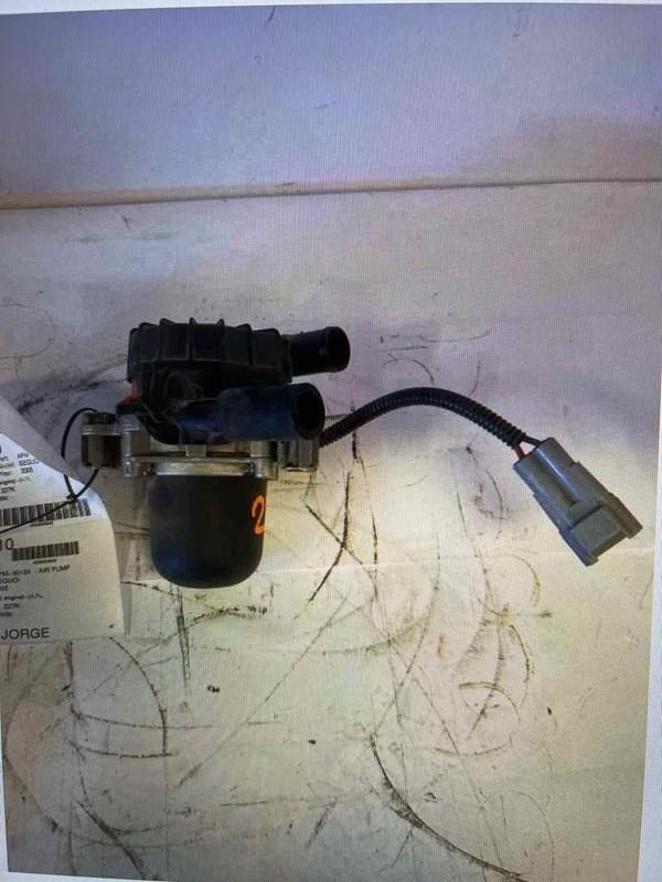 Air Pump TOYOTA SEQUOIA 05 06 07 08 09