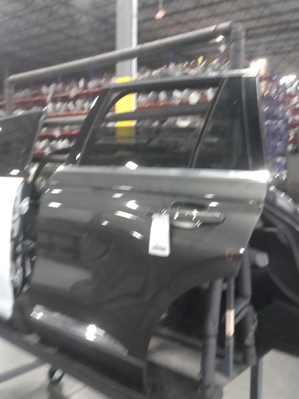 2020 Lincoln Aviator Left Door Grey OEM 4DR SUV Used 136K Miles