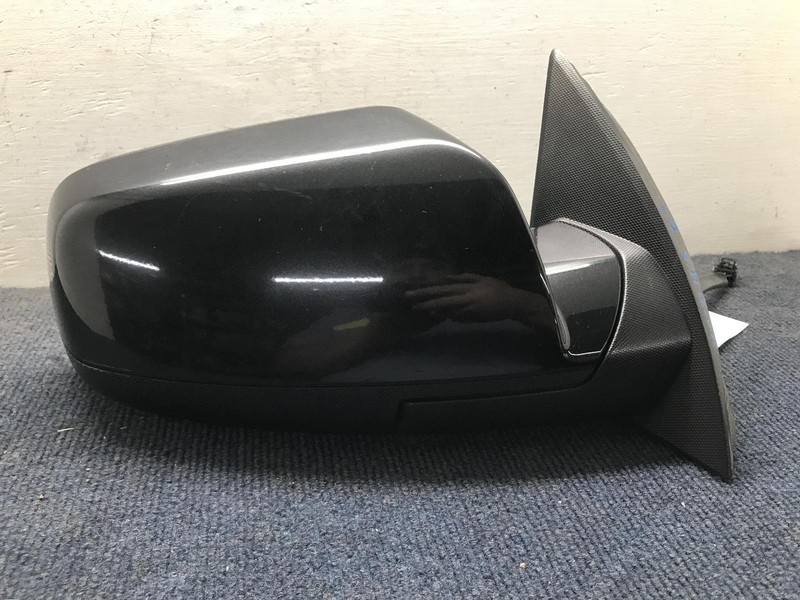 2011 CHEVROLET EQUINOX Right passenger Door Mirror Black OEM 10 11