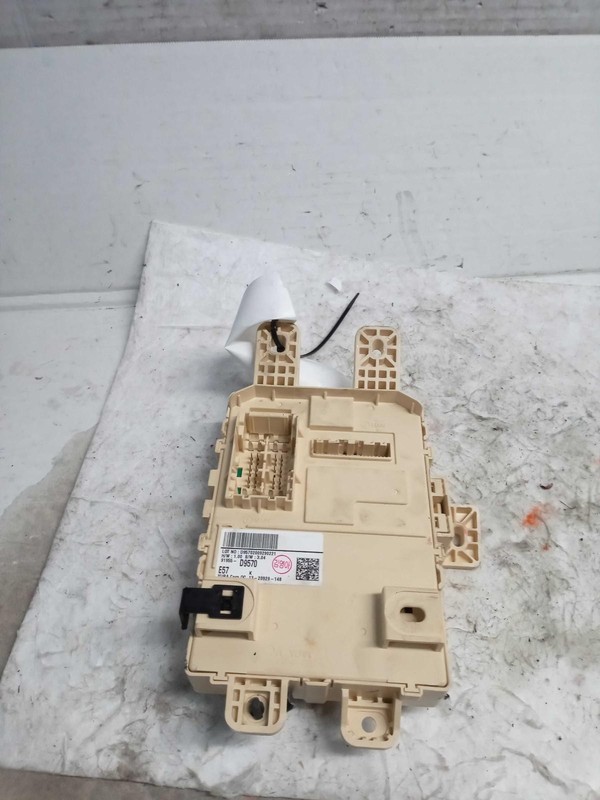 2021 KIA Sportage Multi-Function Module OEM 91950D9650 Used 60K Miles