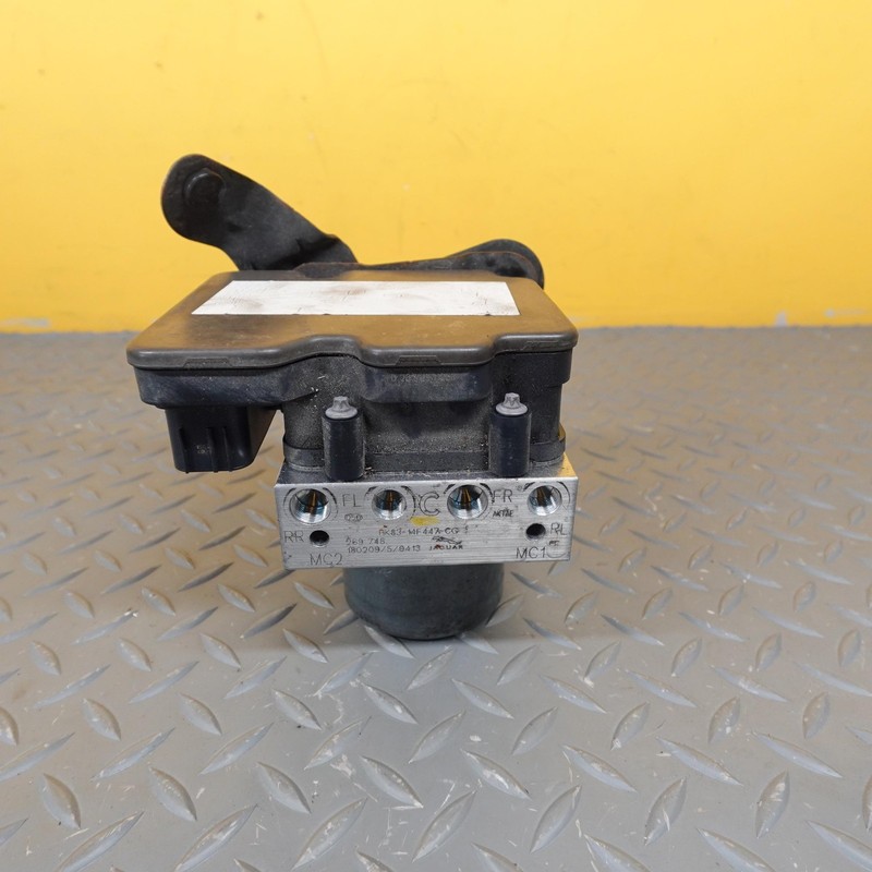 2017-2020 JAGUAR F-PACE Anti Lock Brake Pump Control Unit OEM Hk8314f447cg