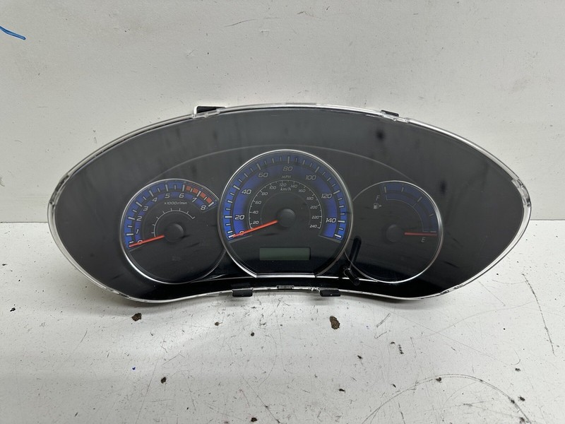 2009 Subaru Forester X M/T Cluster Speedometer Tach Gauges Instrument Panel Oem