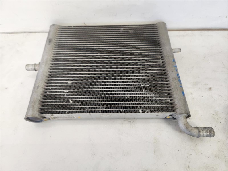 2015-2020 Land Rover Range Rover Automatic Radiator Right Side