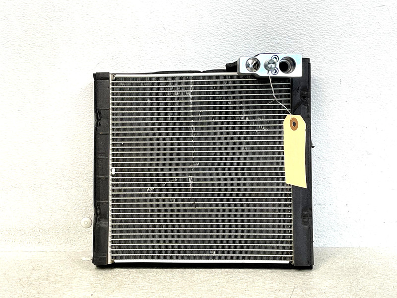 ⭐2017-2020 TOYOTA PRIUS PRIME HVAC EVAPORATOR CORE W/EXPANSION VALVE OEM LOT2685