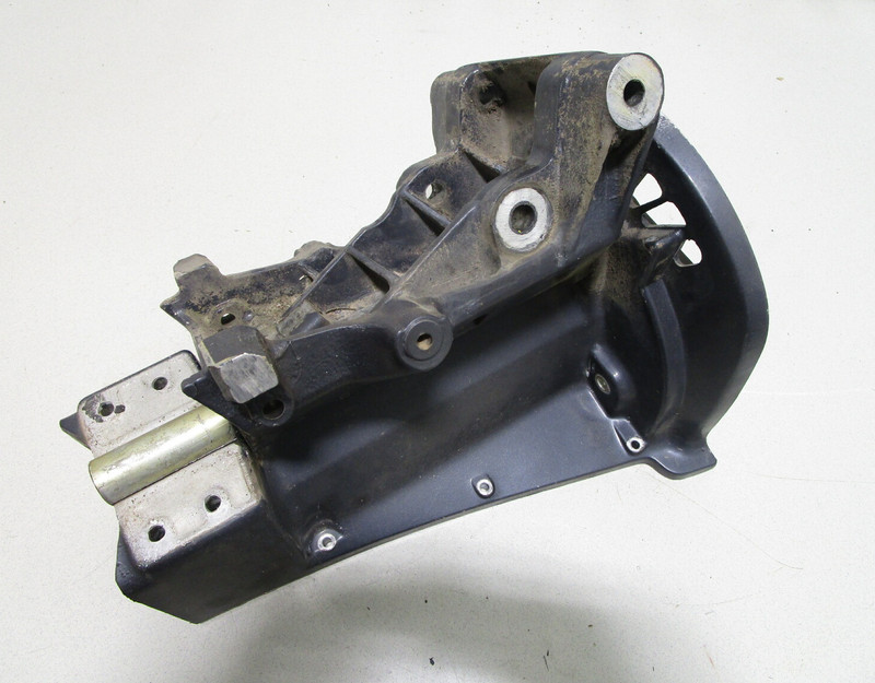 FA85135-4 817783A5 Force 75-125 HP Outboard Swivel Bracket, Leg Cover & Kingpin
