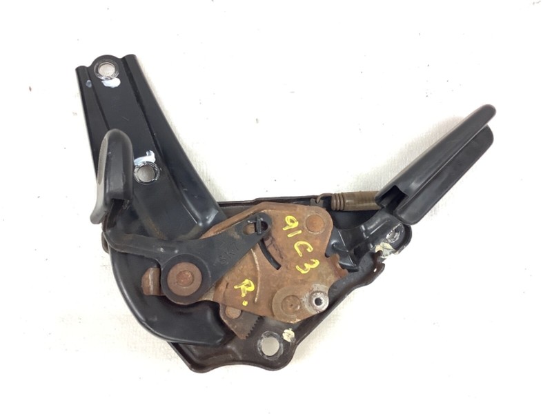 90-91 Civic 3D Right Front Seat Reclining Adjuster Recliner Hinge Mount Used OEM