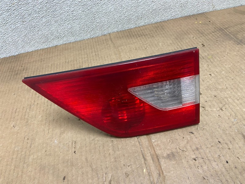 2004 2005 2006 Bmw X3 Right Passenger Rh Inner Tail Light OEM AA6489 LK