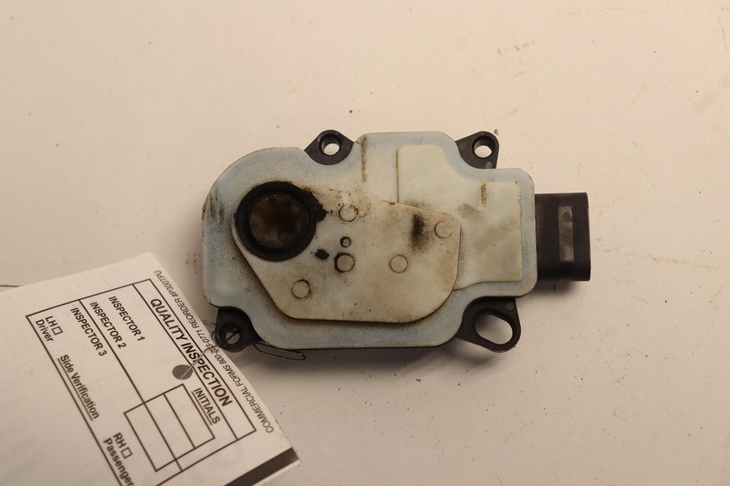 2019-2021 JETTA EXCEPT GLI FRONT LEFT SIDE DOOR BLEND ADJUSTMENT MOTOR OEM