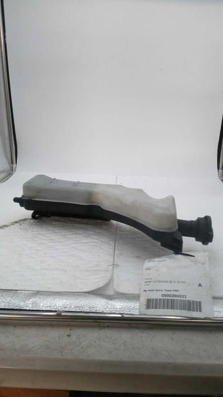 2015 Hyundai Genesis Engine Coolant Reservoir OEM Blue 3.8L 144K Miles