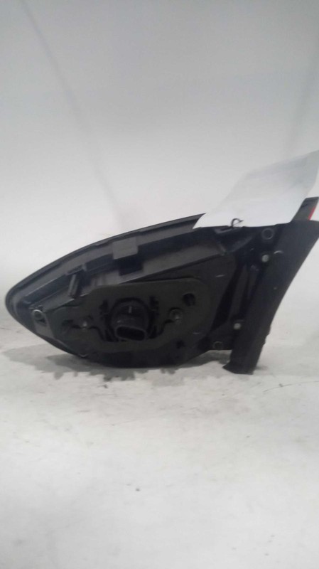 2016 Dodge Dart Left Tail Light Assembly OEM Silver 68164500AE 136K Miles