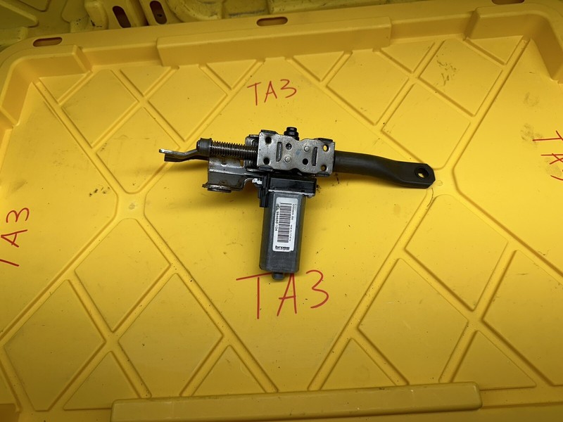 2013 Volkswagen TOUAREG FRONT LEFT SEAT ADJUSTMENT MOTOR RECLINE FACTORY
