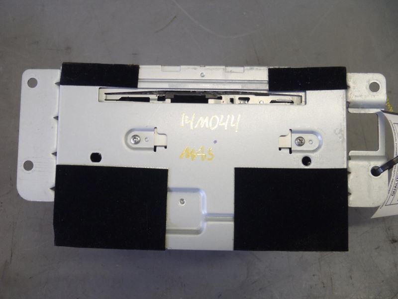 Radio Receiver AM-FM-6 Disc CD-MP3 8S4T-19C108-BG Fits 2008 Ford Focus 37072