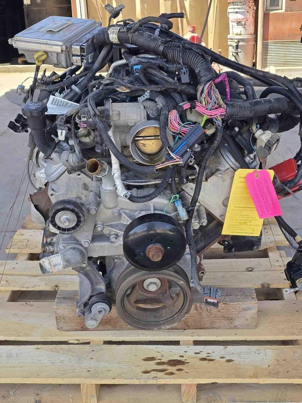 Silverdo 5.3L Vin T LM7 Engine Motor With Computer Harness 2005 - 2007