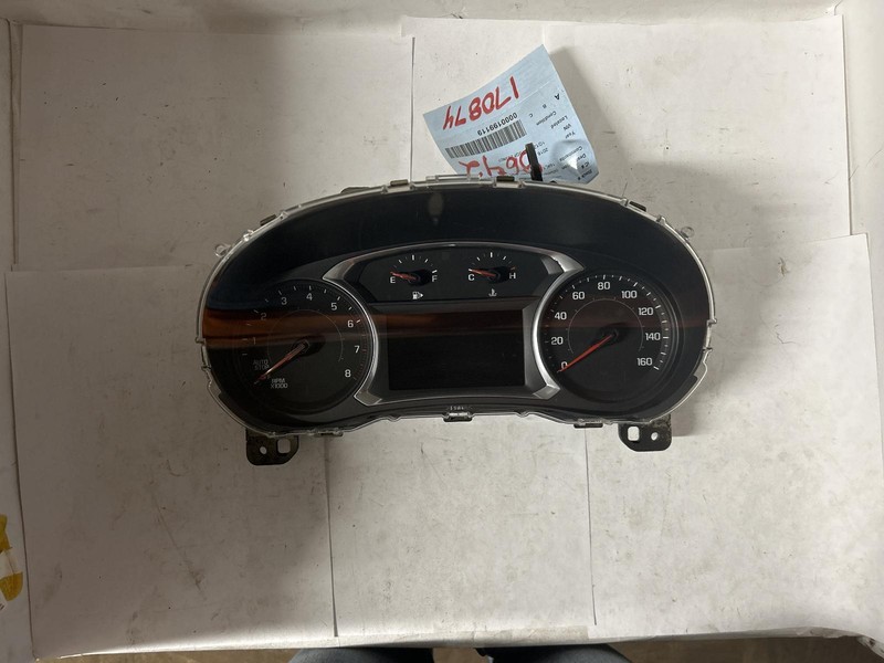 2016 MALIBU Speedometer cluster VIN Z 4th digit 1.5L 84031638 16k miles OEM 16