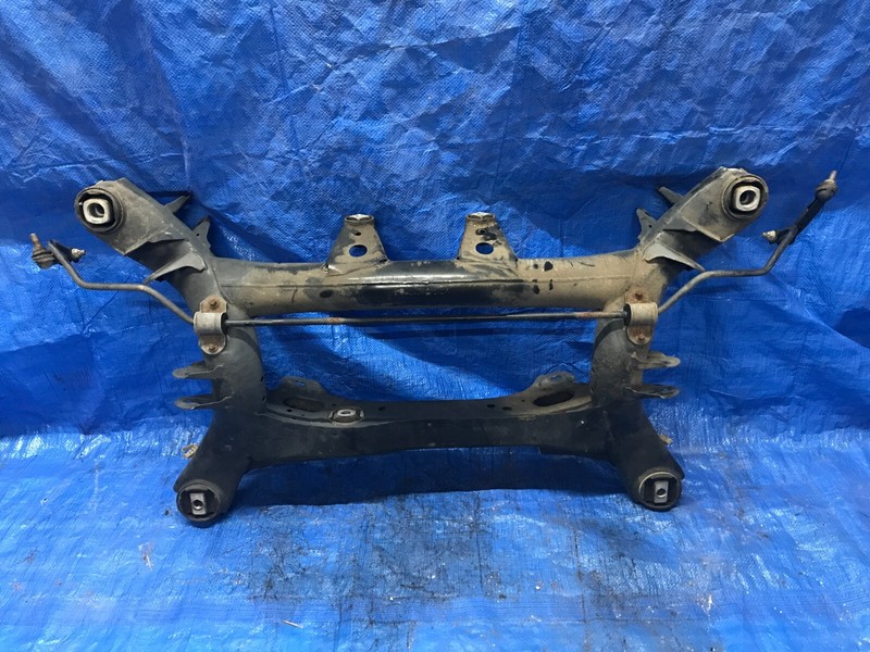 07-13 BMW E90 E92 E82 REAR AXLE SUPPORT SUBFRAME CROSSMEMBER CRADLE OEM