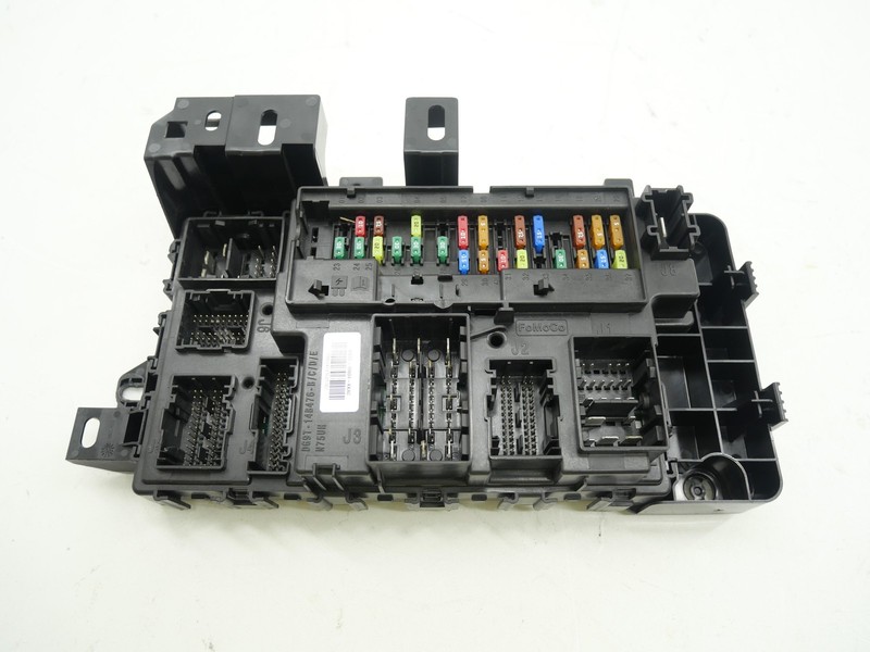 2024-2025 Ford Mustang GT S650 Interior Cabin Fuse Box Relay BCM Module OEM