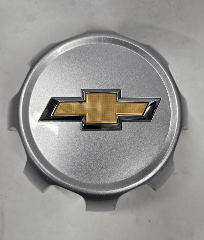 2021-2026 Chevrolet Silverado 2500 3500 SRW Grey OEM Center Cap 5960 84560570