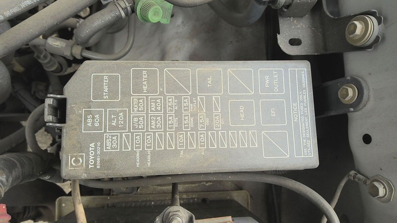 Engine Fuse Box TOYOTA TACOMA 01 02 03 04