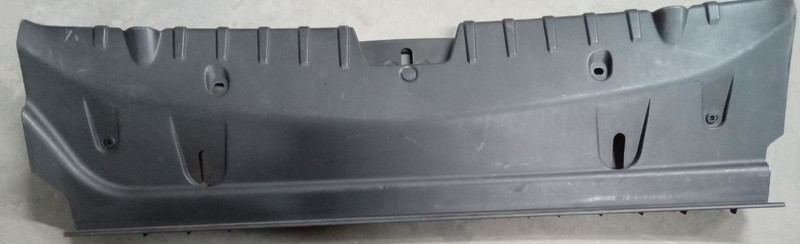 2012-2017 BMW 650i F12 F13 Trunk Rear Body Trim Panel Scuff Plate 51477231986