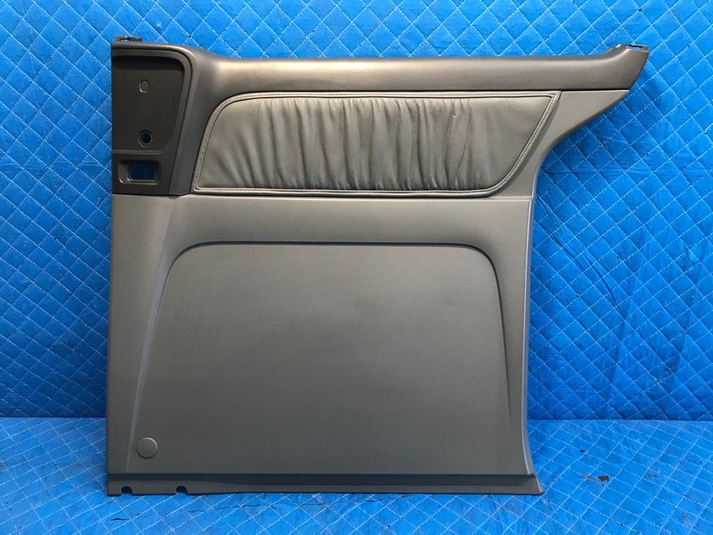 02-04 Honda Odyssey Ex-L 4-Door Rear Right Interior Door Panel Gray