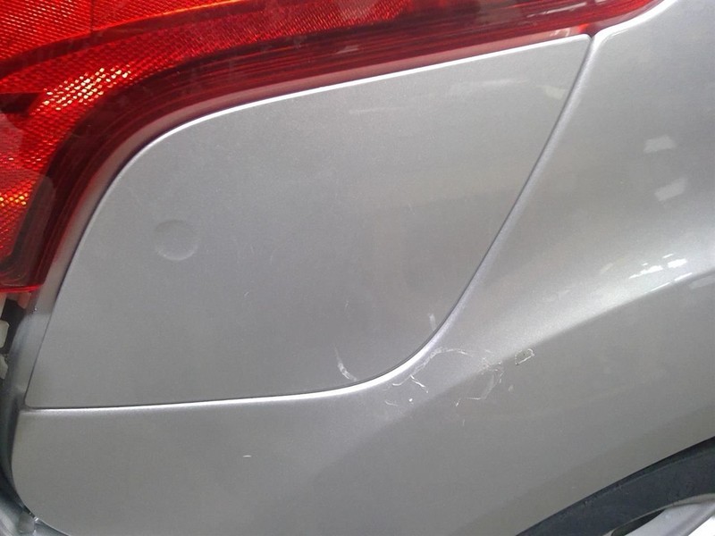 FOCUS Hatchback 2015-2018 Fuel Filler Door Silver UX 1741106