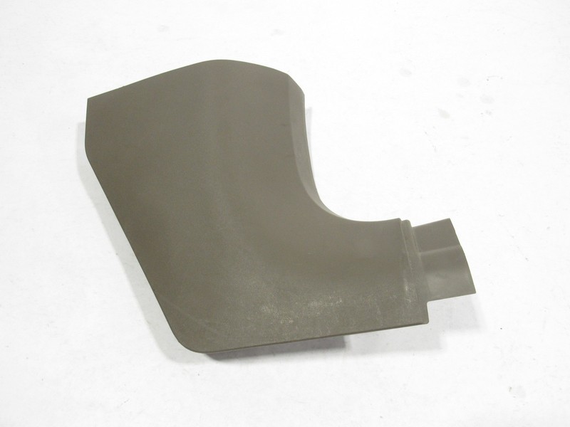 11 12 Fisker Karma 2012 Front Right Door Kick Panel Cover Trim |@2
