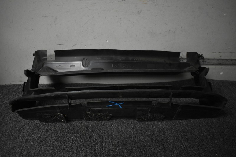 2015-2016 BMW 428I FRONT AIR DUCT FACTORY OEM