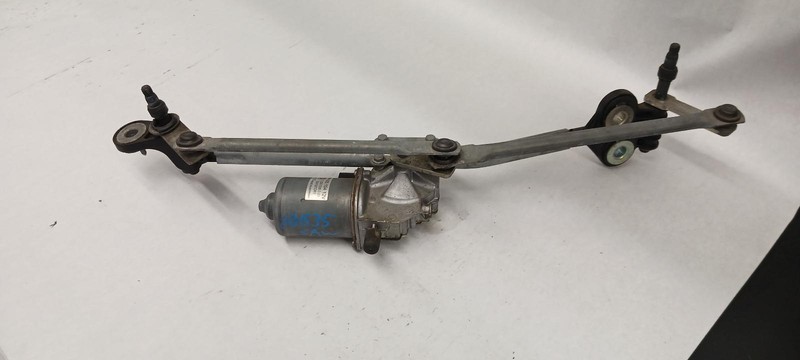 2012 BMW X5 Wiper motor w/linkage OEM 07 08 09 10 11 12 13