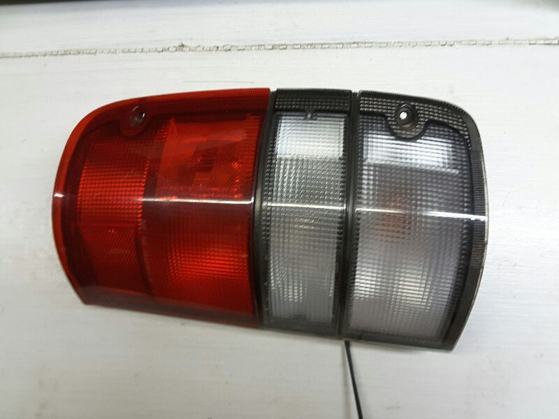 00 01 02 ISUZU TROOPER L. TAIL LIGHT 115294