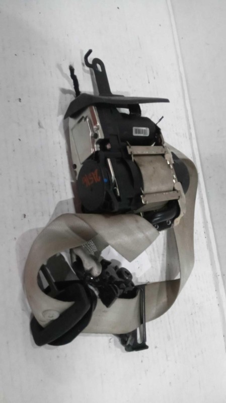2018 VOLVO XC60 Red OEM Seat Belt Retractor, Used, 91K Miles, Warranty Included