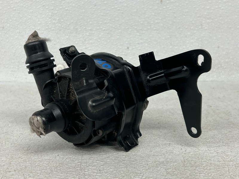 ⭐2014-2019 MERCEDES BENZ CLA45 AMG ENGINE WATER COOLANT PUMP MOTOR OEM LOT2560