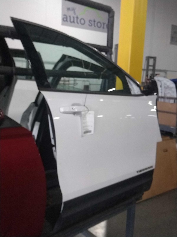 2020 GMC Terrain Right Door White 4DR SUV OEM Used 7873445 77K Miles