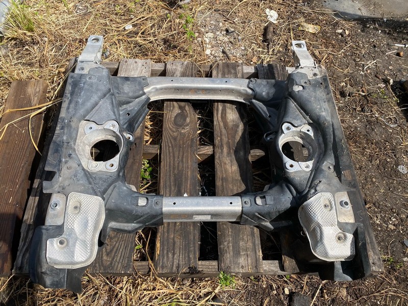 14-20 MERCEDES S550 W222 MAYBACH RWD FRONT SUBFRAME ENGINE CROSSMEMBER OEM