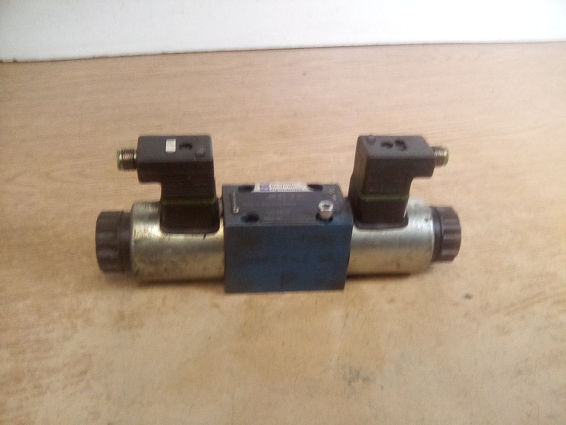 Rexroth 4WE 6 E62/EG24N9K4 Solenoid Valve