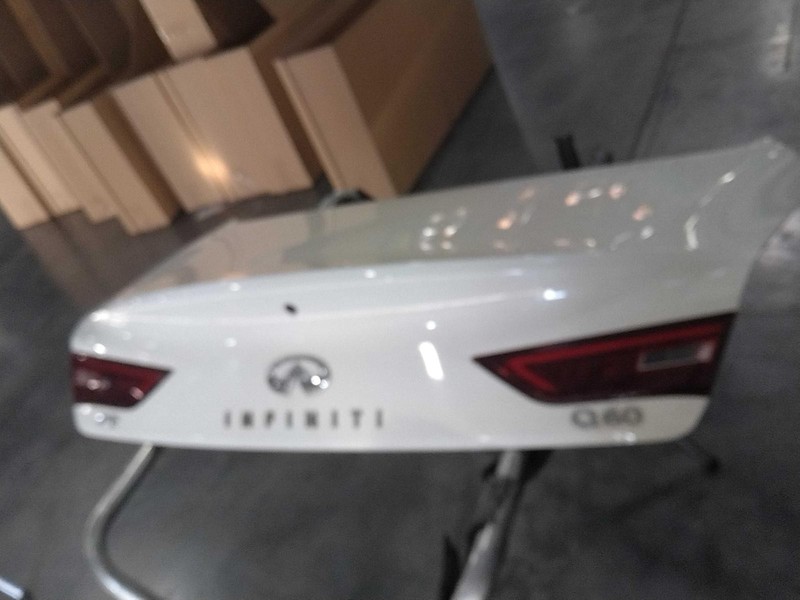 2017 INFINITI Q60 Deck Lid Trunk Lid White OEM Good Condition 2DR Coupe