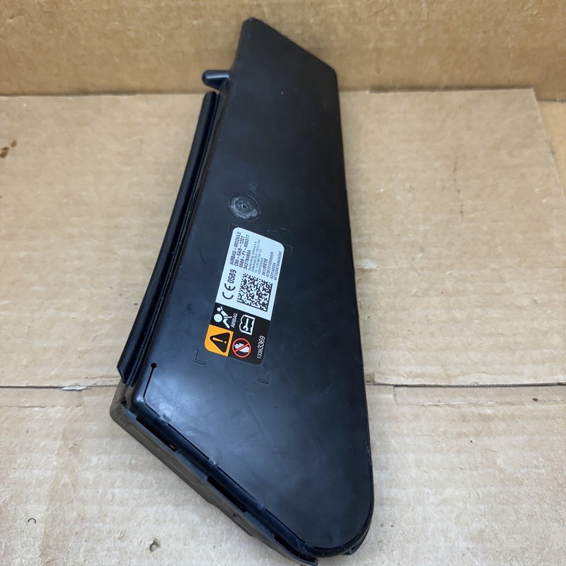 2018-2020 Buick Regal Front Right Side Passenger Seat Air Bag Airbag 39136919