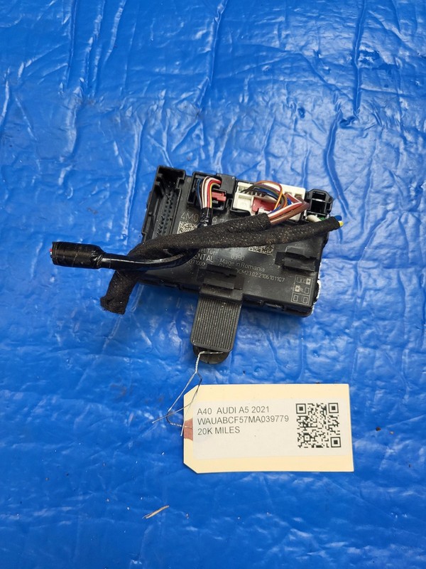 Used Oem Audi Front Passenger Door Control Module for 2021-2023 A5 Sportback