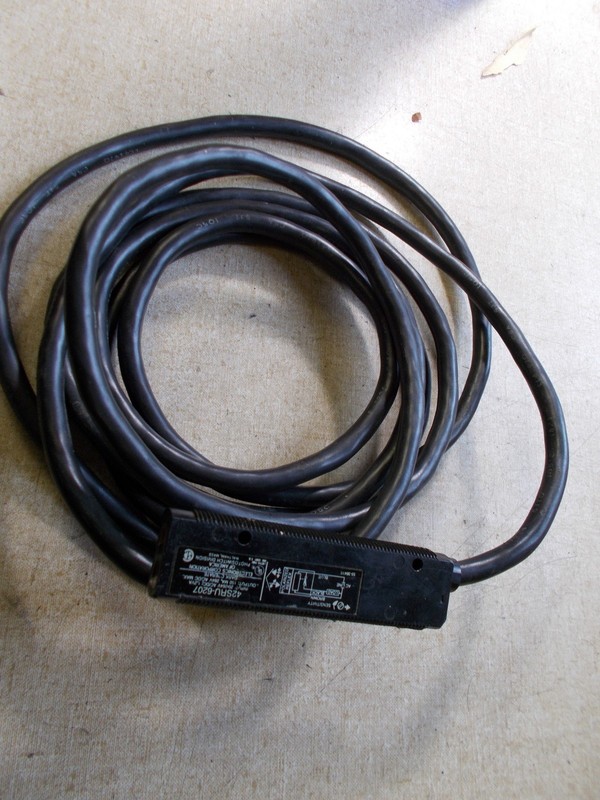 Electronics Corp Photoswitch 42SRU-6207 *FREE SHIPPING*