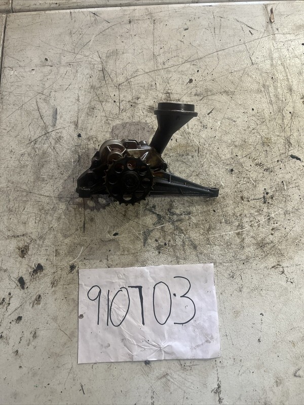 1998-2005 Mercedes ML350 ML320 Engine Motor Oil Pump Sump Gear Sender 1131810001