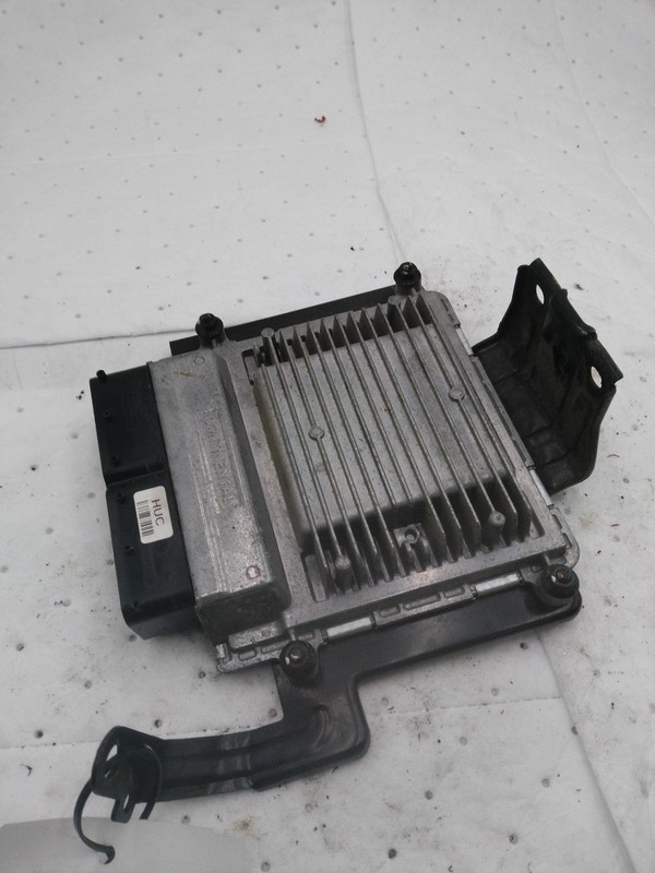 2012 KIA Soul Engine Control Module ECM 2.0L OEM 391032EAK0 Green 73K Miles