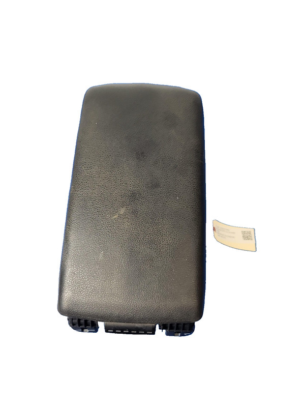 Used Oem Ford Center Console Armrest Lid for 2018-2022 Ecosport S 2.0L AWD