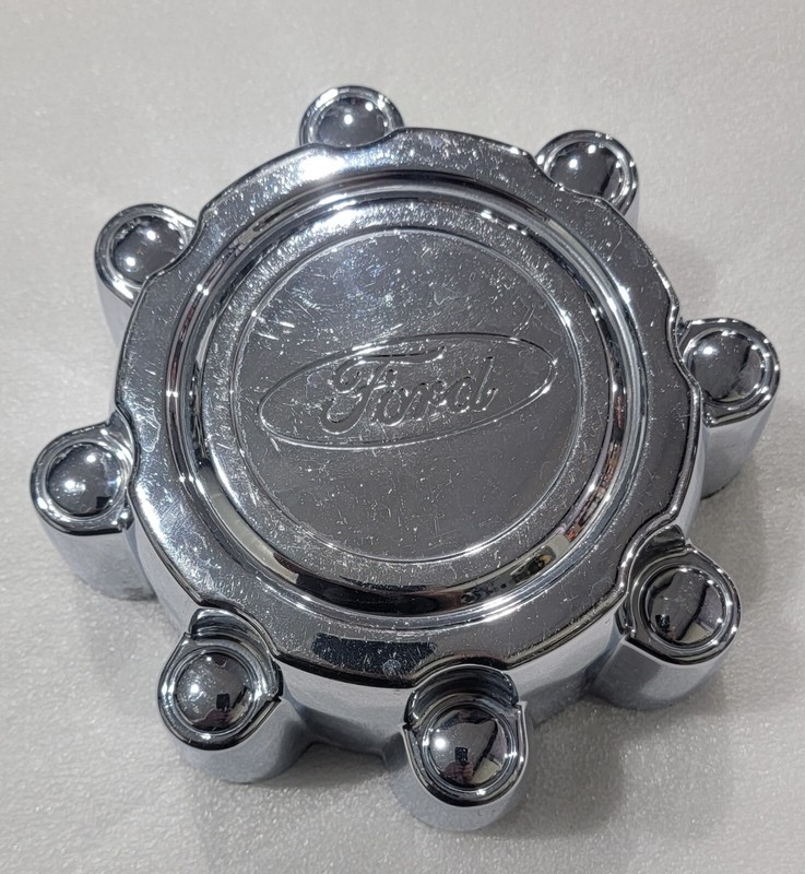 1999-2005 Ford Excursion, F250, F350 SRW OEM Chrome Center Cap 3338 3C341A096CA
